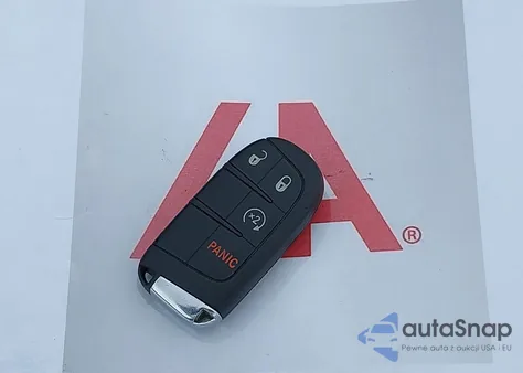 2020 Jeep Compass Limited 4X4 из США, поврежденный, VIN 3C4NJDCB7LT208827